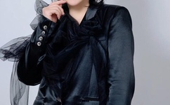 跳D放在里面走路什么感觉